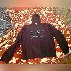 NWT New York Yankees Hoodie Sweatshirt in black w/ blue writing - new w/ tags